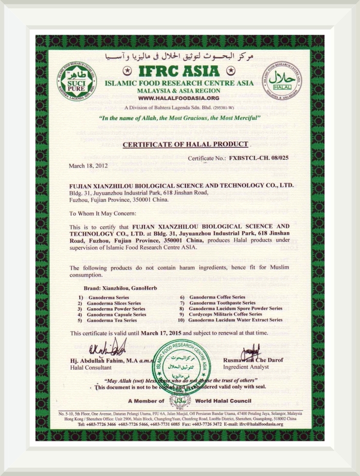 Students collaborating in a modern classroom